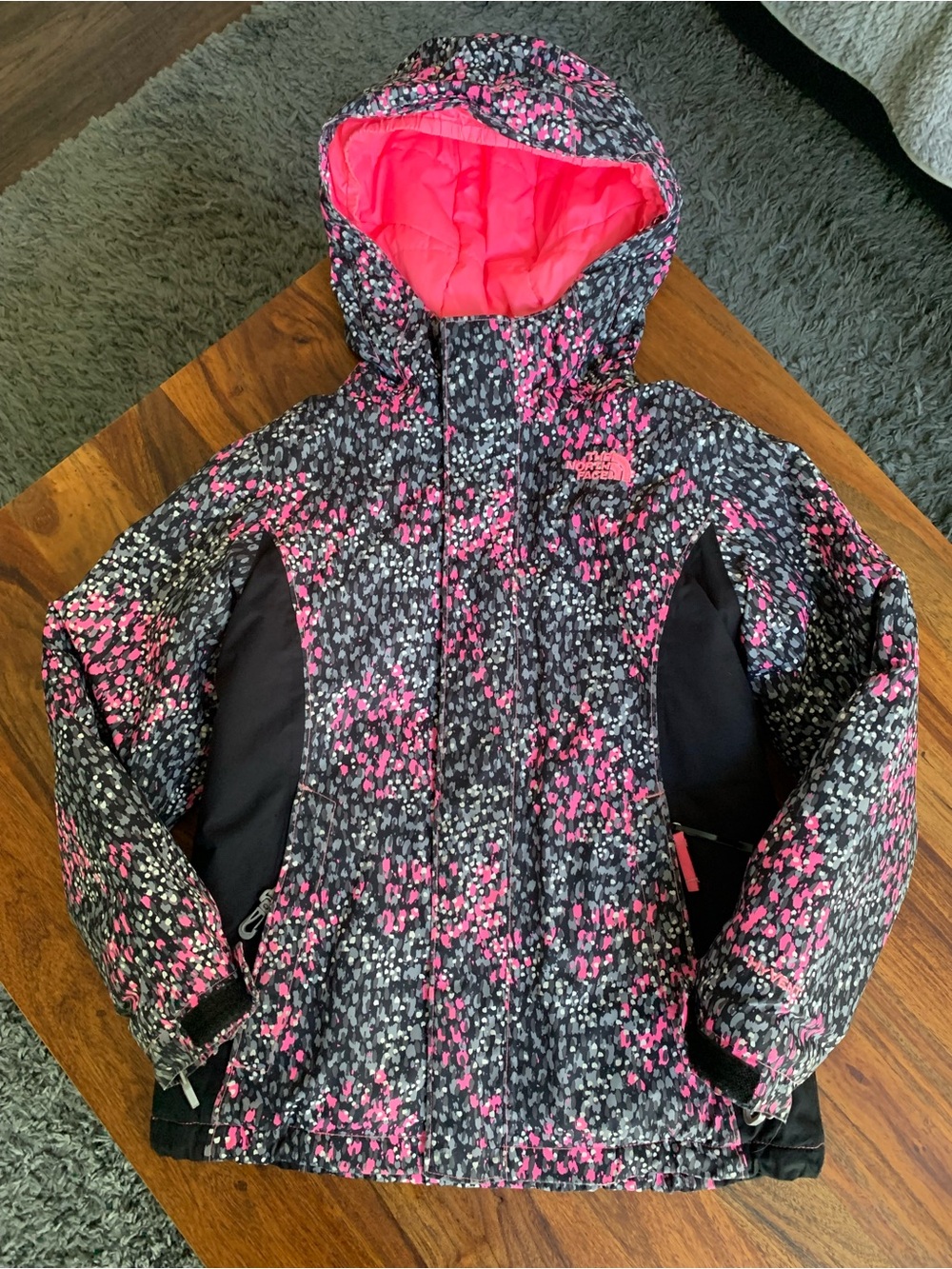 The North Face Girls' Pink & Black Hooded Winter Ski Jacket